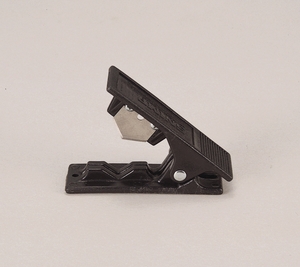 プラスチックチューブ用カッター<br>307-FP<br>￥5,000(税抜)